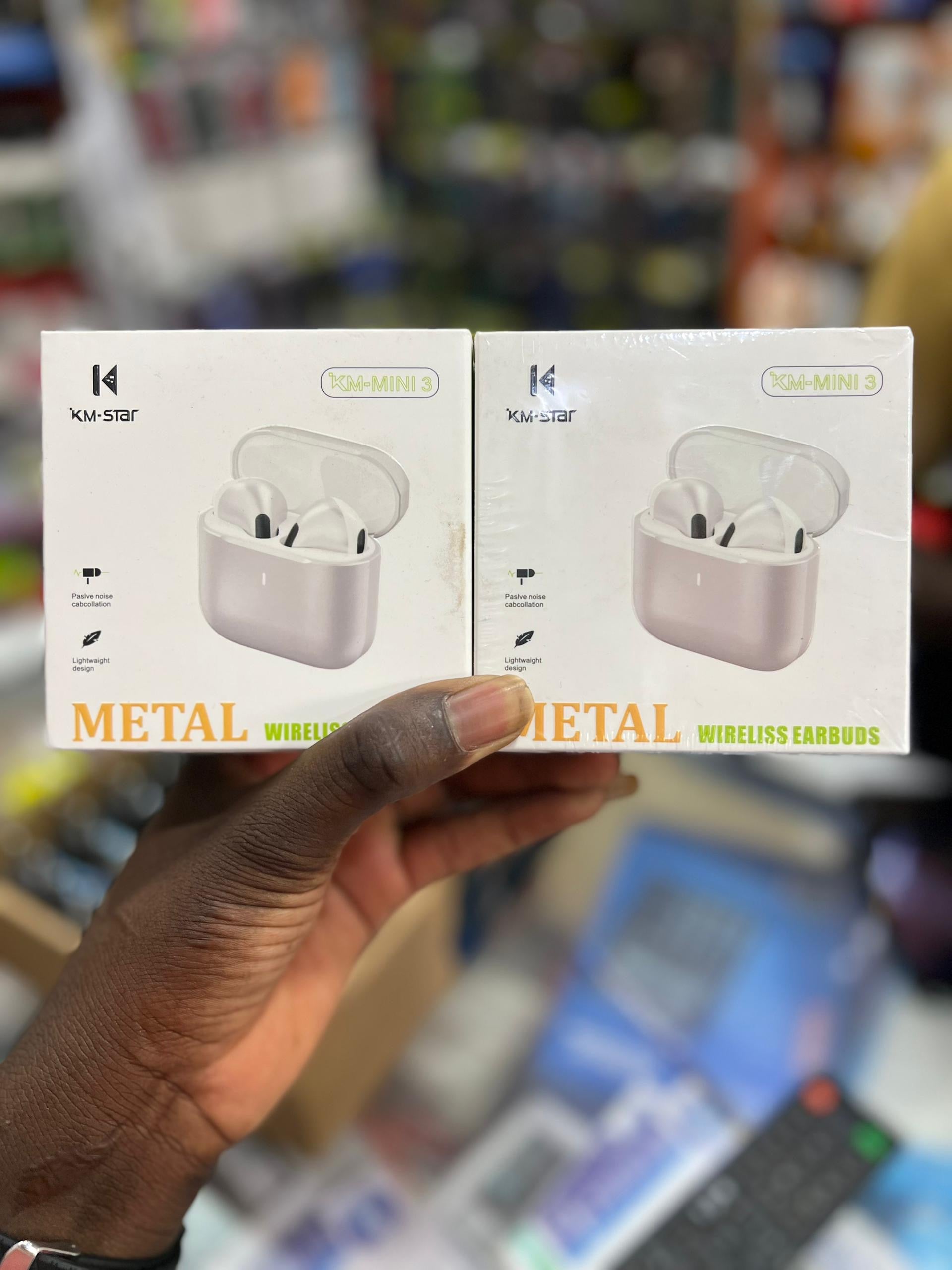 Écouteurs Sans Fil KM-Star - Basses Stéréo Puissantes & Design Premium